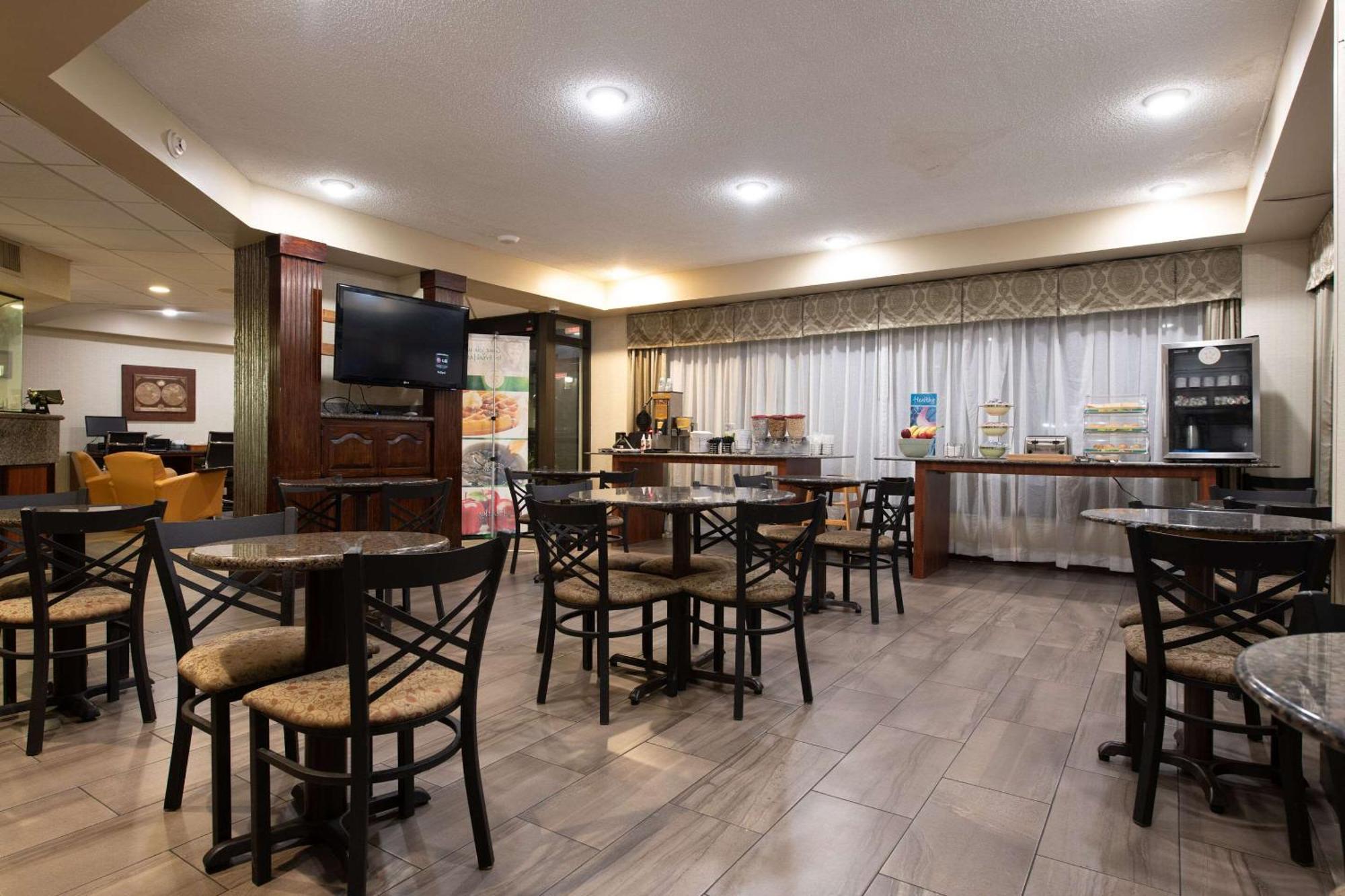 Quality Inn Monroe Exterior photo