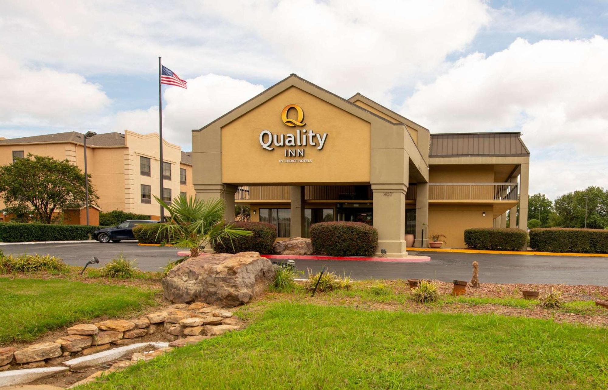 Quality Inn Monroe Exterior photo